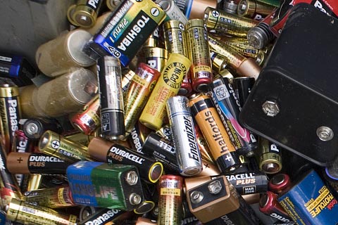 电动车电池哪里回收√电池处理回收-附近回收电瓶